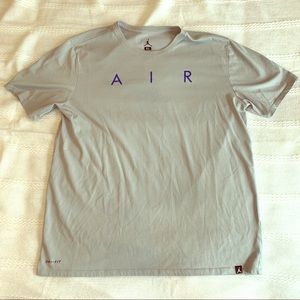 AIR JORDAN light gray shirt size xl